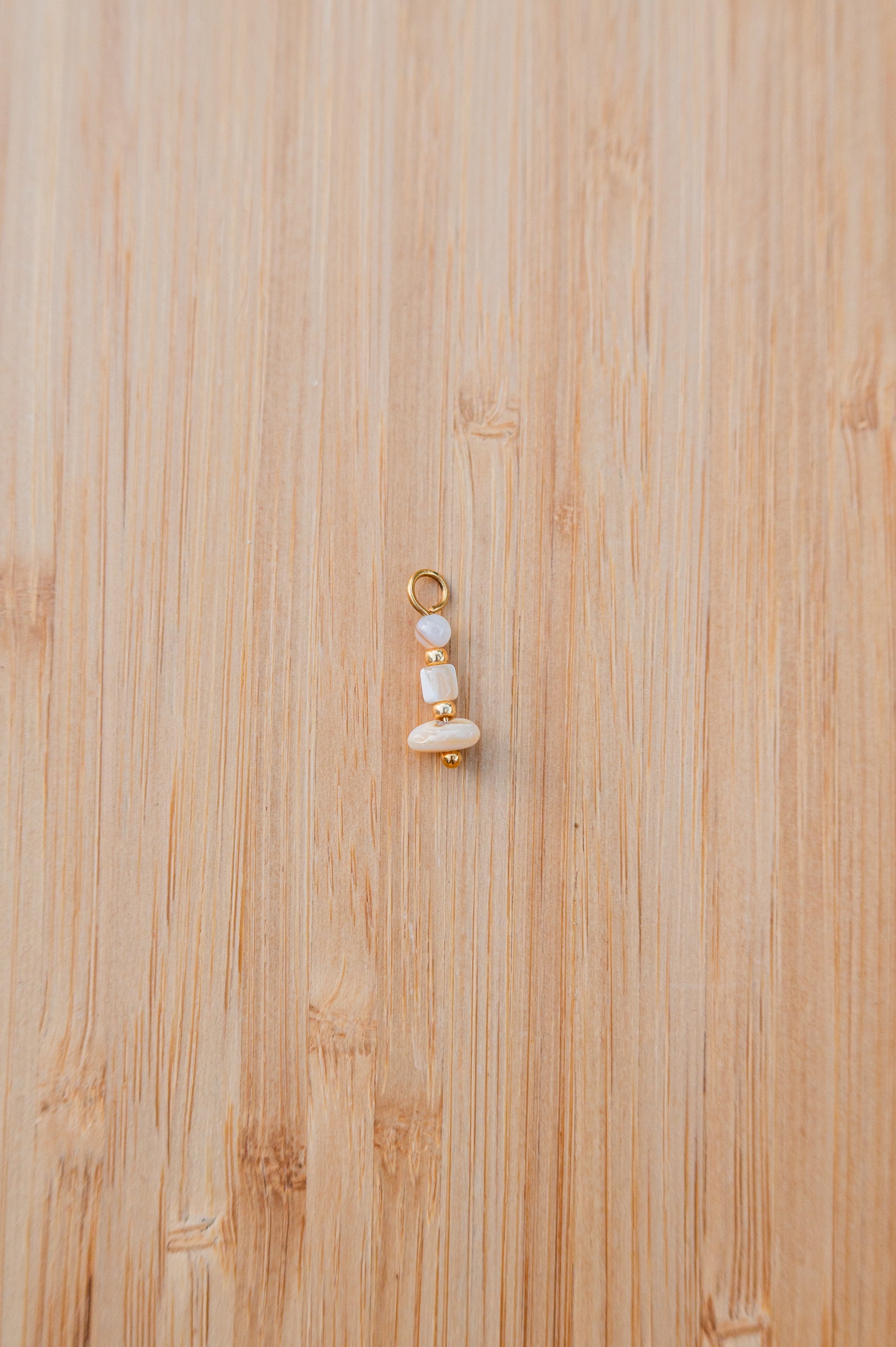 Oorbelhangers beige mix