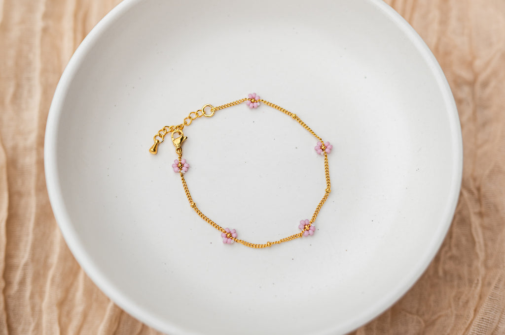 Bloemen armband goud - kleur